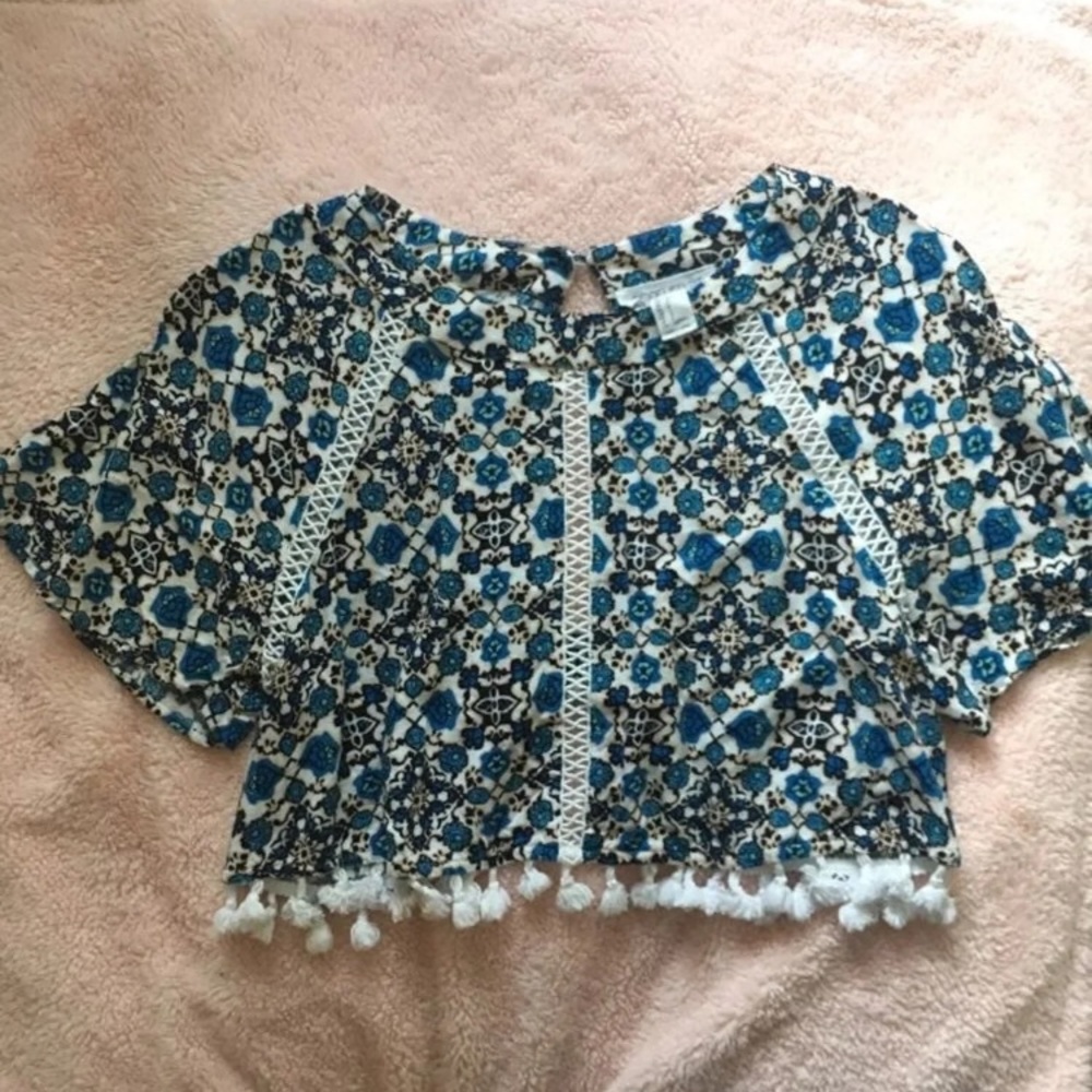 🌸forever 21 crop top